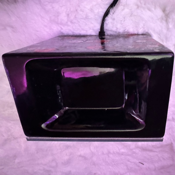 SCENTSY WAX WARMER - Picture 3 of 4